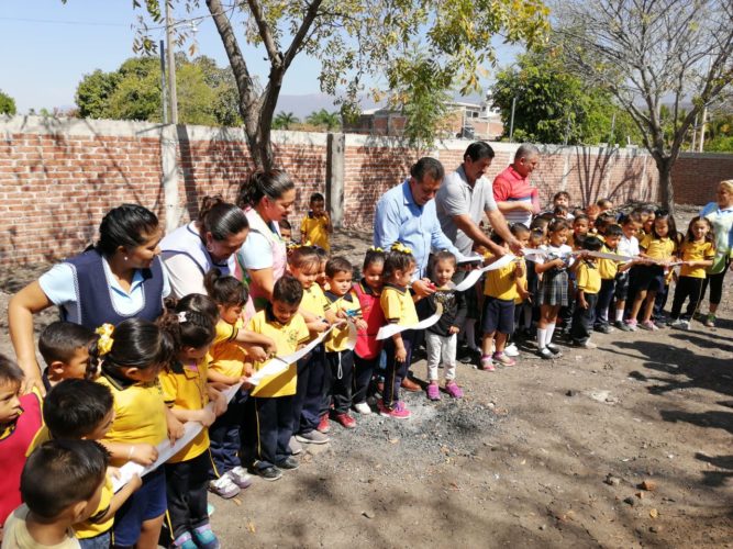 José Luis Cruz, entrega más obra pública a los apatzinguenses