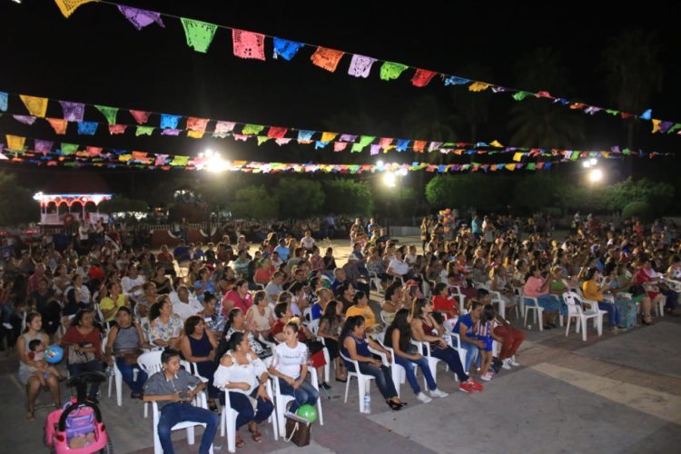 Con gran éxito se llevó a cabo el festival del Día de la Mujer en Nueva Italia