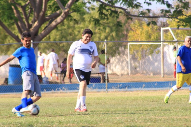 Raymundo Arreola fomenta el deporte entre gobierno y sociedad civil