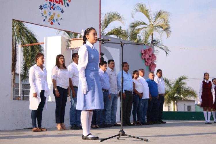 Raymundo Arreola Ortega encabeza acto cívico de Batalla de Puebla