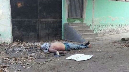 Encuentran a hombre sin vida