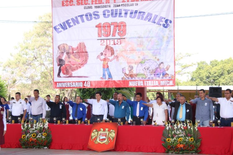 Arreola Ortega lidera acto por el natalicio de Lázaro Cárdenas