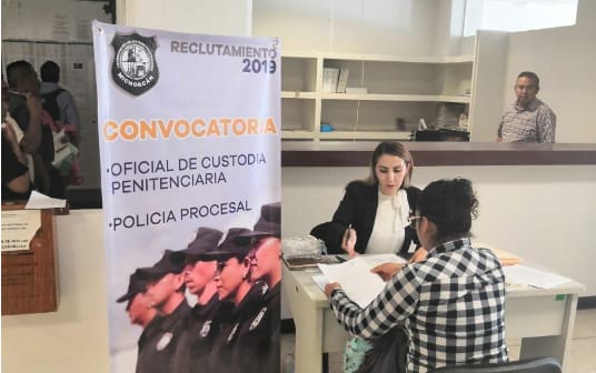 Lleva convocatoria de reclutamiento a Si Financia