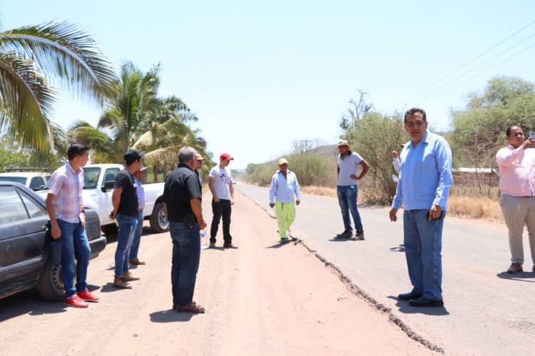 Iniciará reconstrucción de tramo carretero Apatzingán-El Alcalde