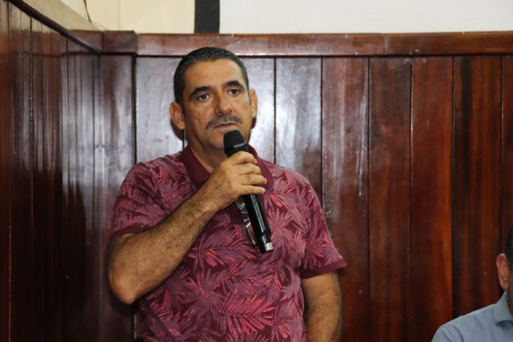 Invitan a jóvenes a tramitar la cartilla del SMN