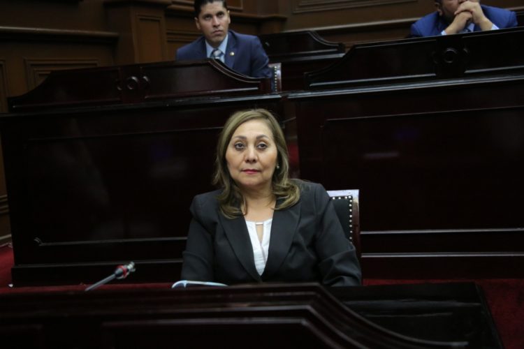 Refrenda Cuquita Cabrera compromiso con michiacanos