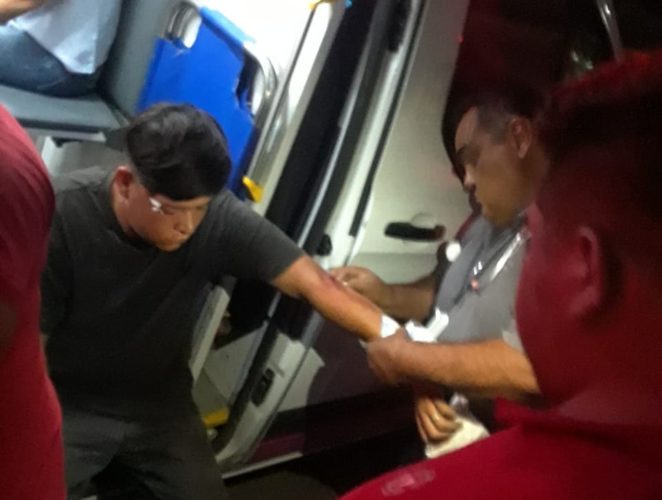 Motociclista atropella a peatón; heridos ambos