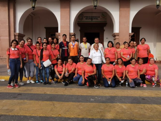 Realizan carrera naranja contra la violencia