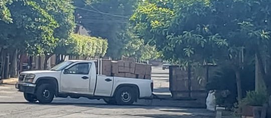 Detectan "inusual descarga de despensas" en domicilio de madre de ex candidata del PRD a la diputación