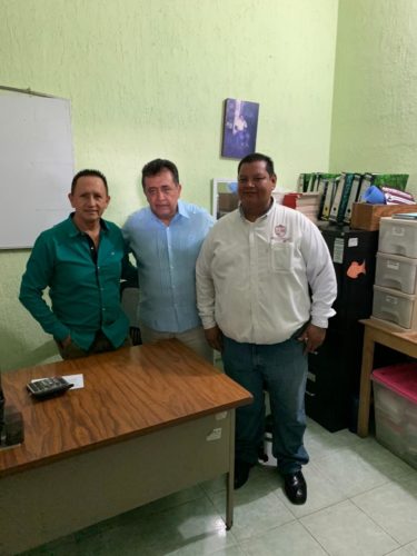 Ricardo Reyna, asume la administración del mercado "ILR"