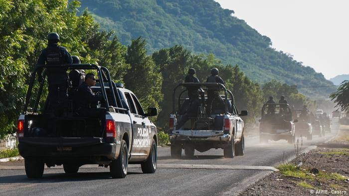 Extraoficial: un muerto, 8 detenidos y un arsenal decomisado, en El Aguaje
