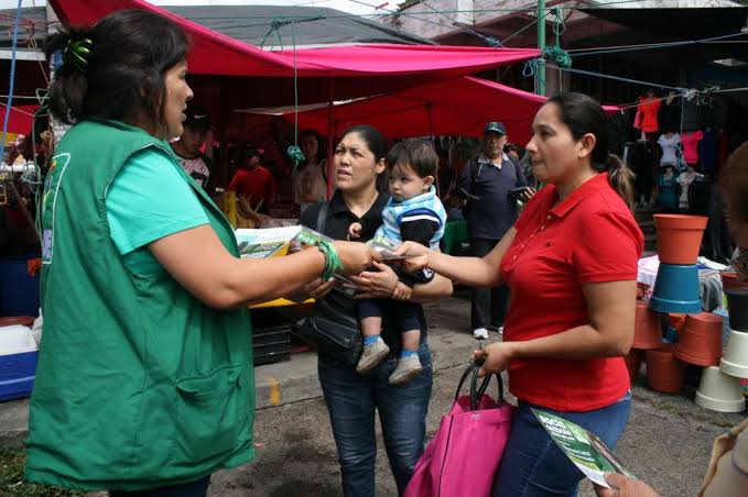 Fundación "San Rafael" entregó apoyos en colonias populares