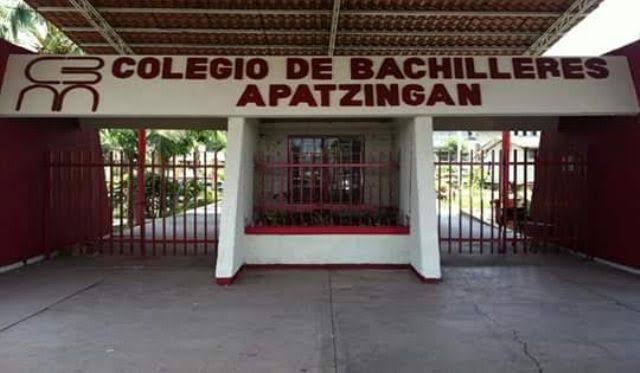Apatzingán: Promociona Cobach fichas de nuevo ingreso