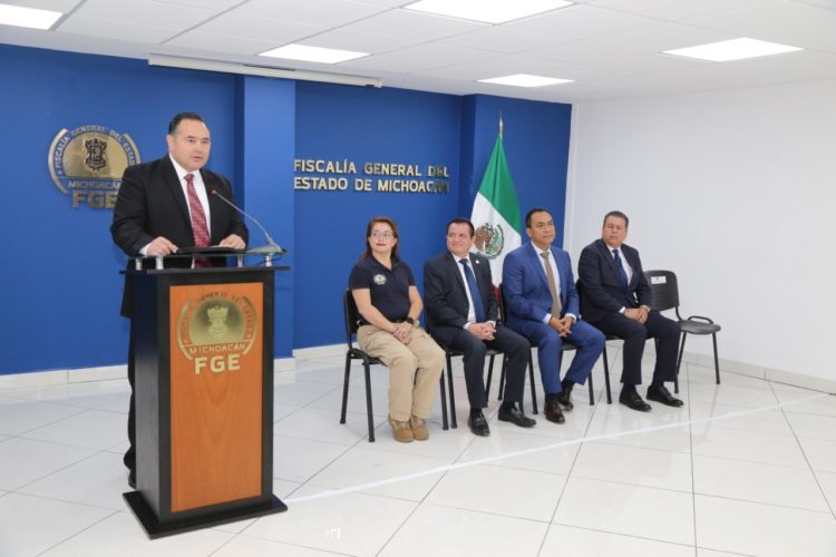 Capacitación fortalece FGE combate al secuestro