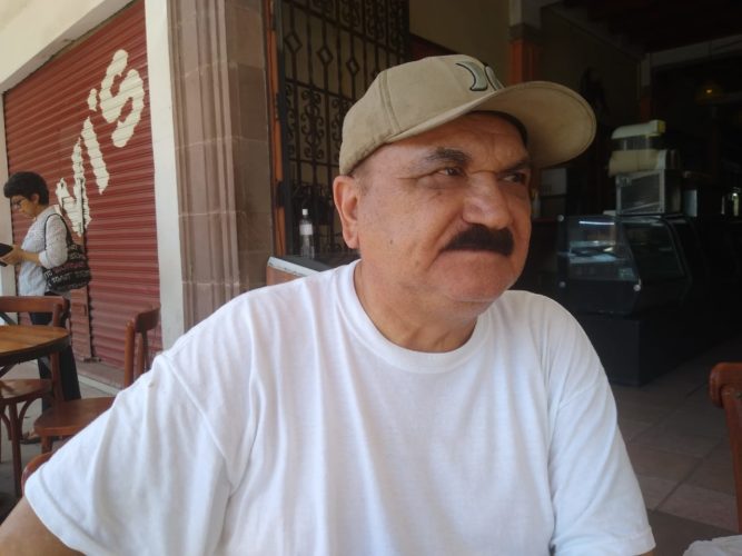 Genaro Guízar se alía con estudiantes del ITSA para elaborar y regalar gel