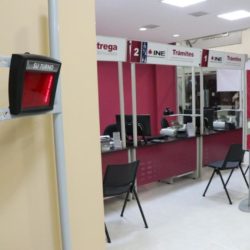Continúan cerrados módulos del INE