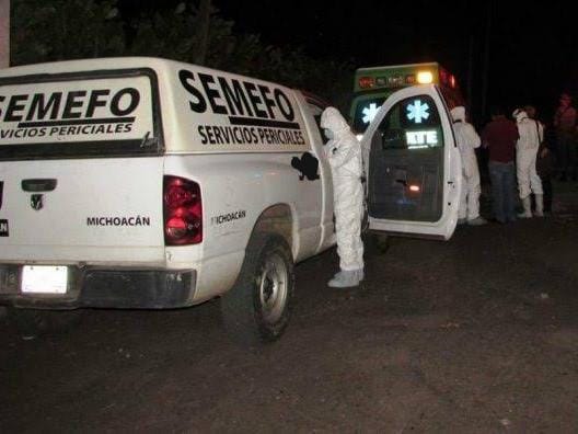 Abandonan dos cuerpos en Apatzingán