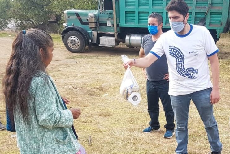 Casas de gestión de CAS entregan despensas por contingencia