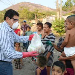 Arreola Ortega continúa con programa emergente de apoyo alimentario