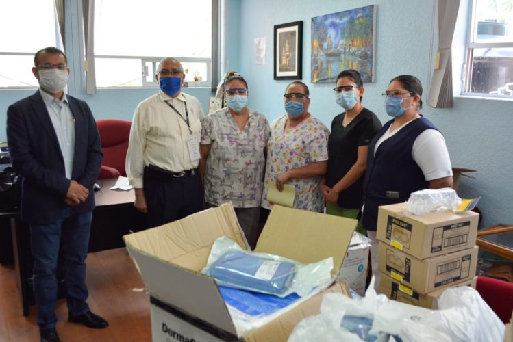 En nombre de CAS donan "un kit" anti CV-19 al hospital de Morelia