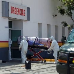 Ingresa Sedena paciente por CV-19 al hospital de Apatzingán