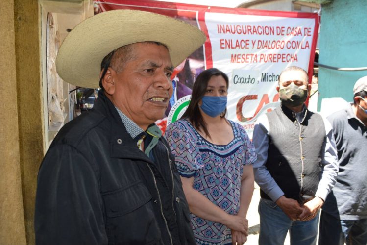 Indígenas de Charapan se integran a CAS