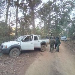 Balacera en Coalcomán; un detenido con droga, arma y vehículos