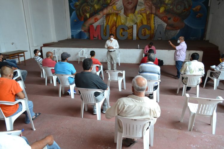 Mugica: Transporte trabajará al 20% de su capacidad