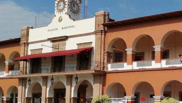 El alcalde dirige desde hospital actividades municipales: JLTG