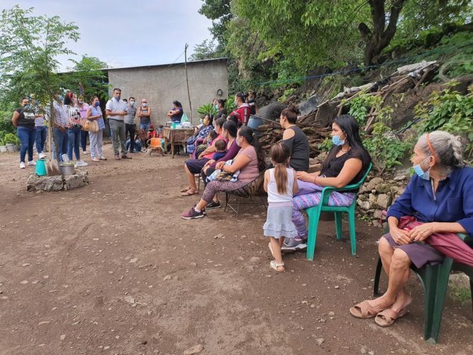 "Juntos Somos Mejor" apoyó a habitantes del norte de Apatzingán