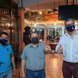 Cierra Ángel Custodio filas con liderazgos perredistas en Apatzingán