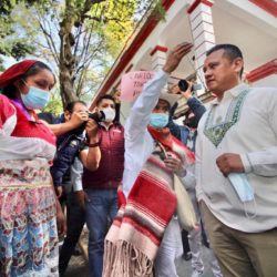 Ceremonia Purépecha, tras registrarse Torres Piña