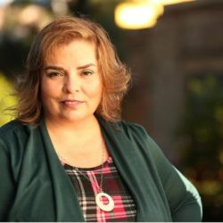 Selene Vázquez, única mujer de todos los partidos que destaca en encuestas