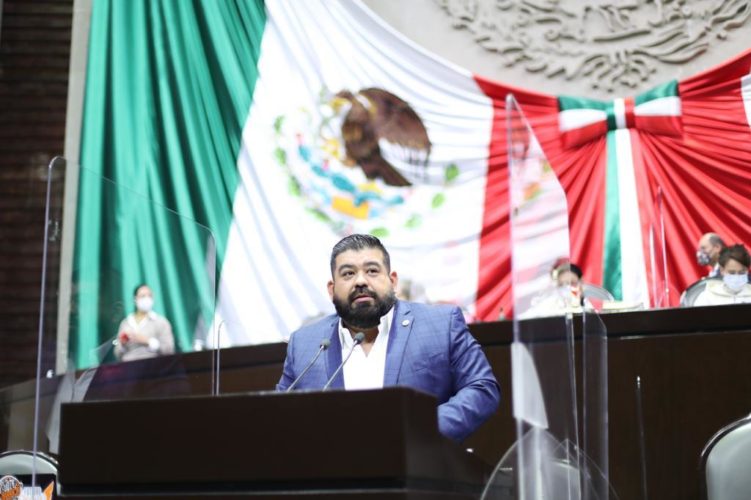 México no claudicará en defensa de su soberanía: Huacús