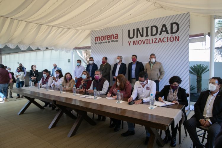 Diputados federales y locales de Morena respaldan a Morón