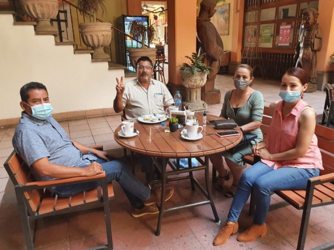 Encuentro Custodio Virrueta-Jorge Luis Castañeda, en Apatzingán