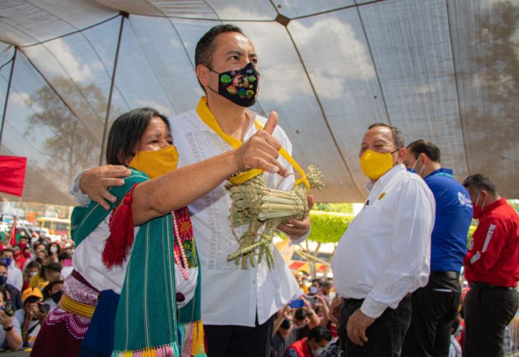 Ángel Custodio Virrueta García respalda candidatura de Carlos Herrera