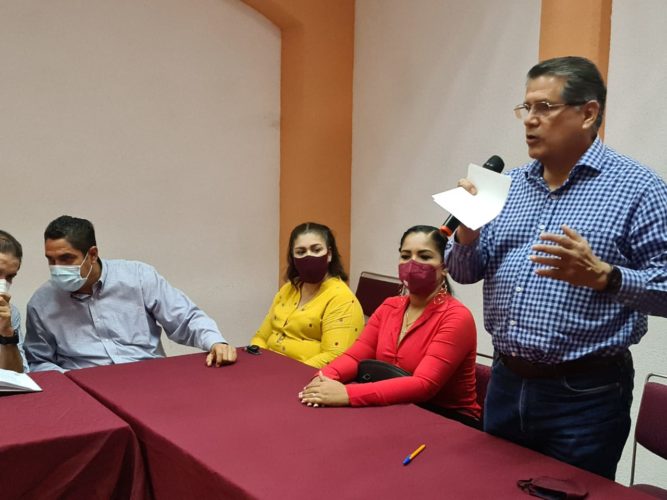 Isabel Torres se reúne con productores agroalimentarios 