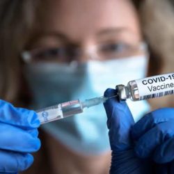 Sin fecha de arribo a Apatzingán dosis complementaria de vacuna contra el Covid-19