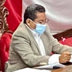 Reformas para garantizar condiciones laborales a personal de salud, propone Ángel Custodio