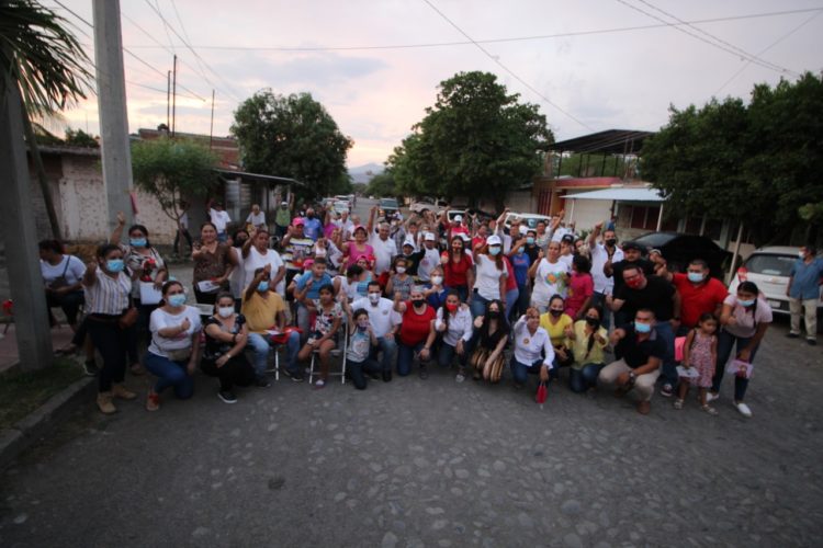 Voluntad y ganas de hacer gestión, básicos para que el municipio prospere: Uriel Chávez
