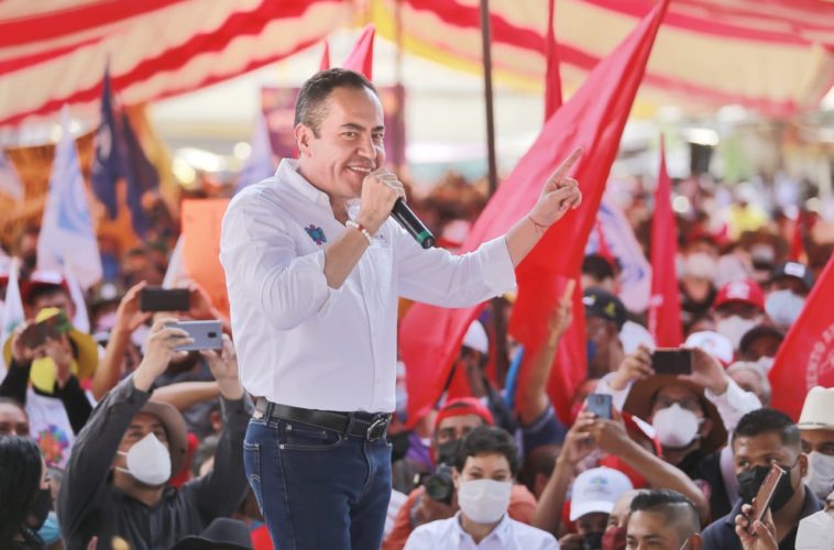 2,500 militantes de Morena se suman con Carlos Herrera Tello, en Maravatío 