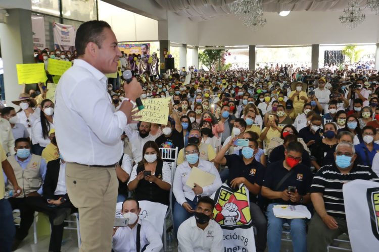 Refrendan trabajadores de la salud su apoyo a Carlos Herrera