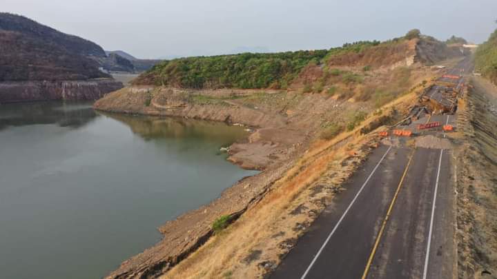 Del colapso en autopista Siglo 21, debe investigarse a Odebrecht-Batel