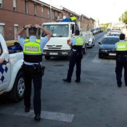 Enfrentamiento policía-robacarros en Cheranguerán
