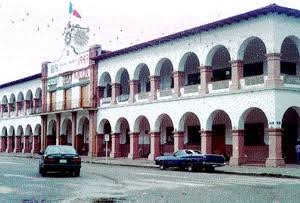 Preparan relevo institucional en Ayuntamiento de Apatzingán