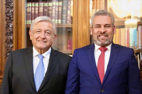 AMLO acabó con el negocio del poder: Bedolla
