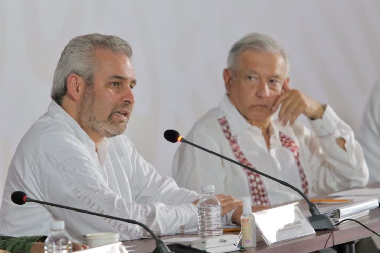 AMLO cumplirá a los maestros michoacanos con federalización de la nómina educativa: Bedolla