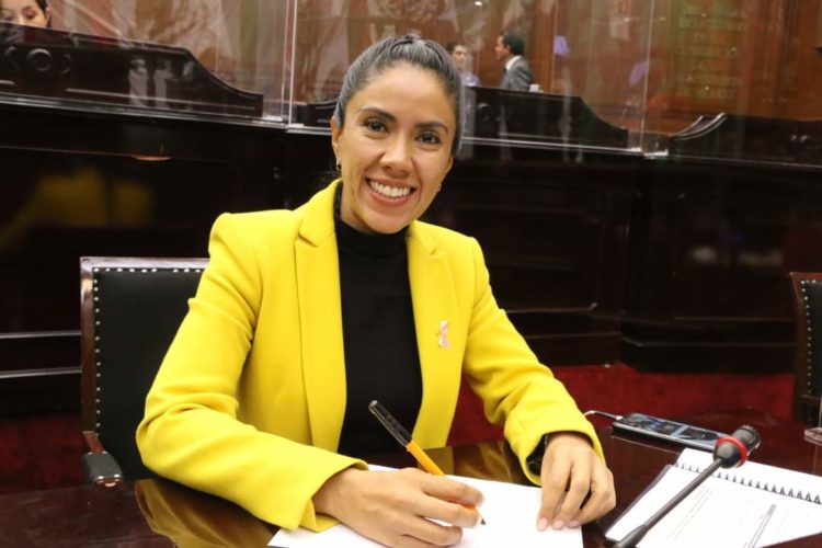 En derechos para las niñas, debe garantizarse amplia protección en Michoacán: Fanny Arreola