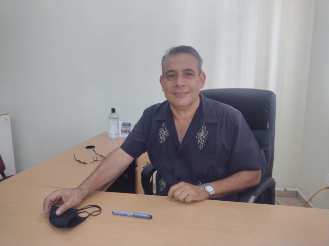 Apatzingán: "llegamos a palacio y encontramos el acceso libre": Sabino Campos